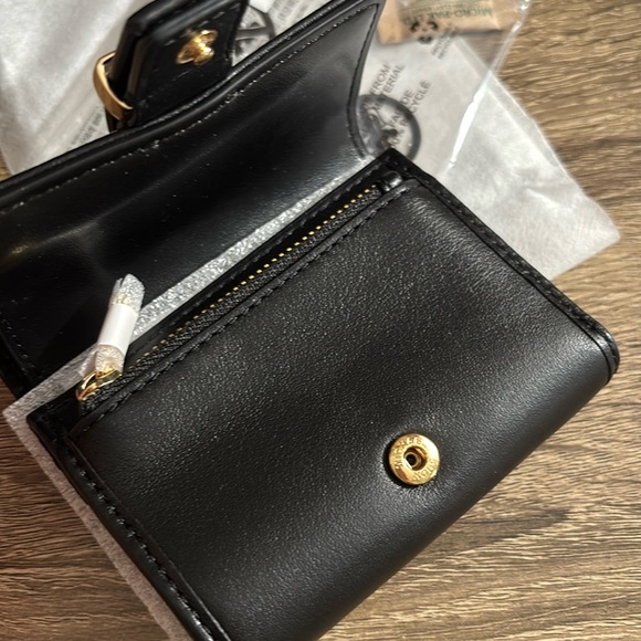 MK Colby Small Camouflage Print Calf Hair Tri-Fold Wallet NWT - Picture 4 of 8